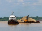 tug with sand barge.JPG (81 KB)